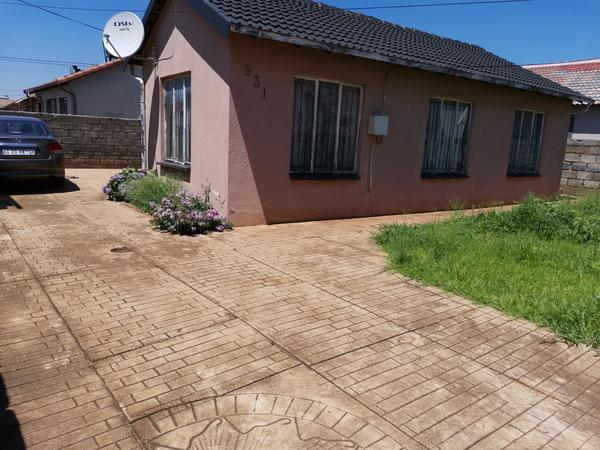 Property For Sale in Clayville Ext 26, Olifantsfontein